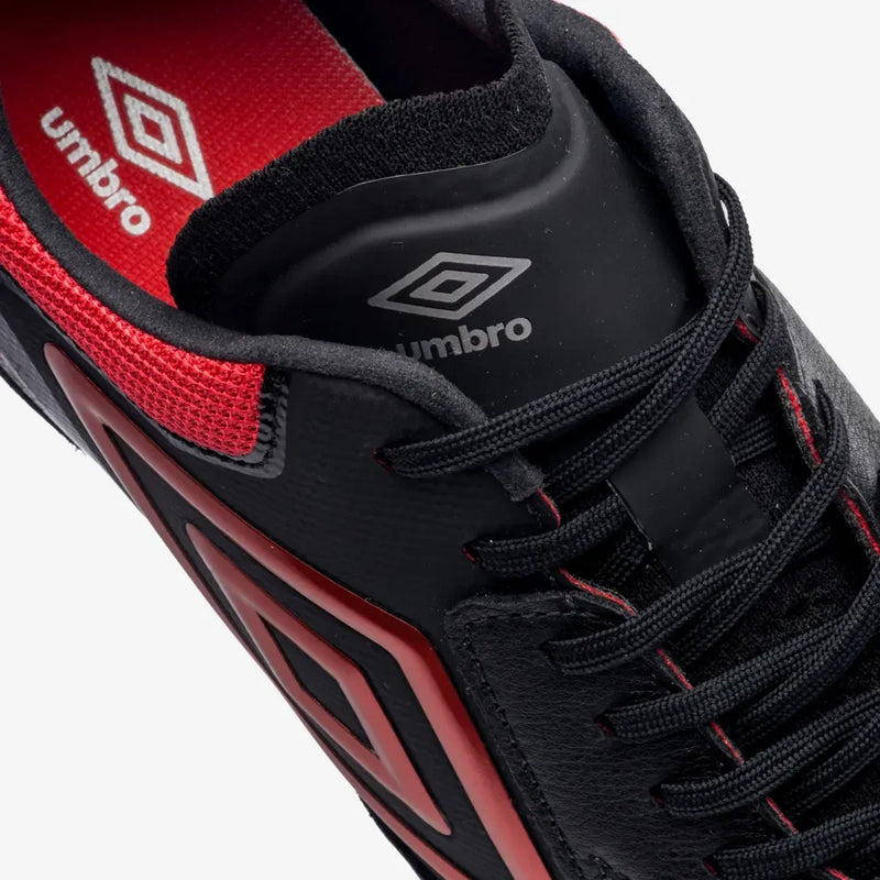 Chuteira Campo Umbro Adamant Master Class Pro